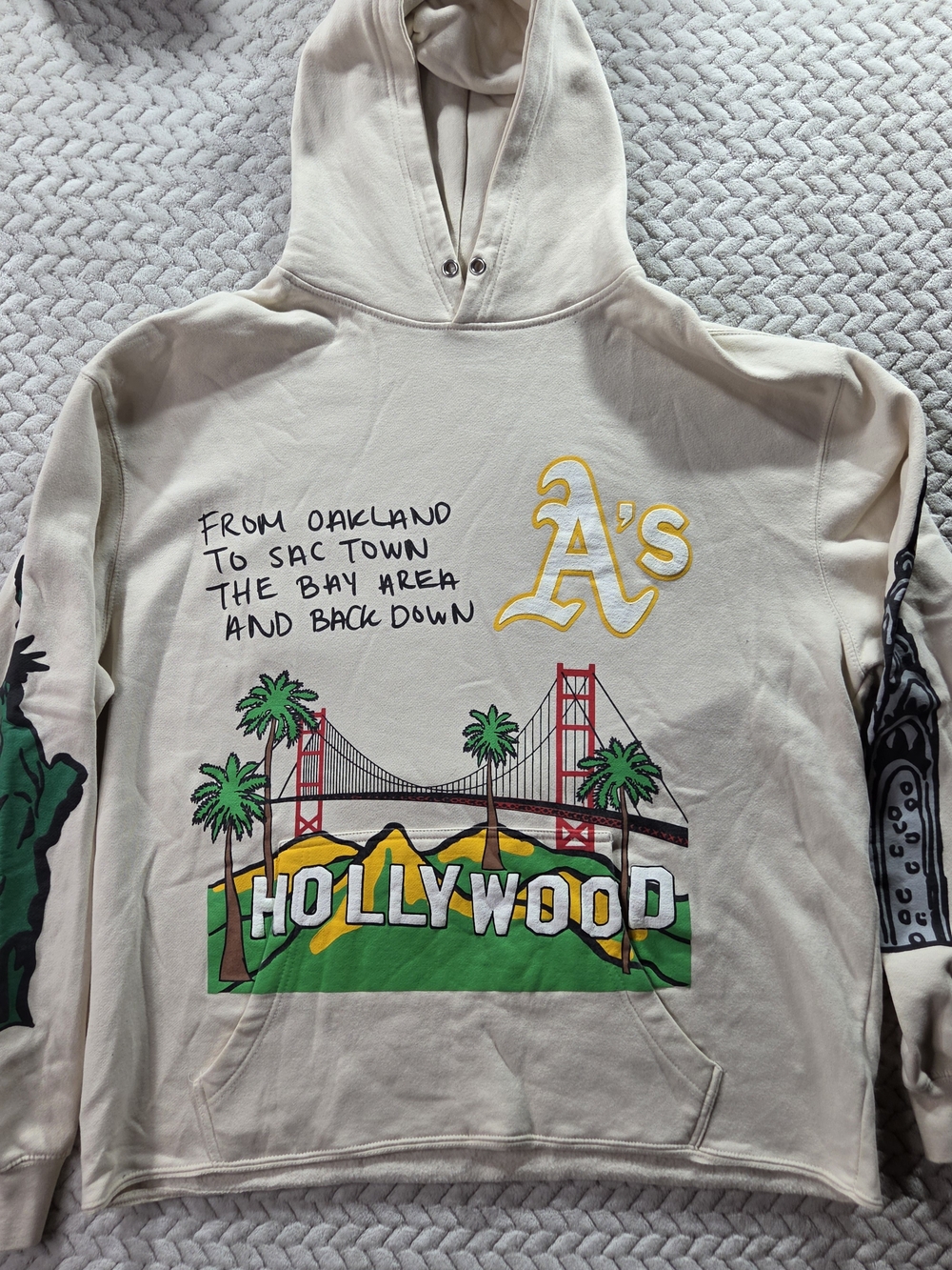 Homme + Femme Hoodie Mens Medium Beige Oakland Hollywood NY Graphic Pullover